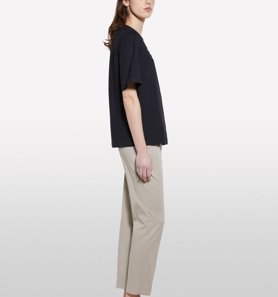 Black t-shirt with heart print - women's short sleeve t-shirts - Black | Sisley image number 2